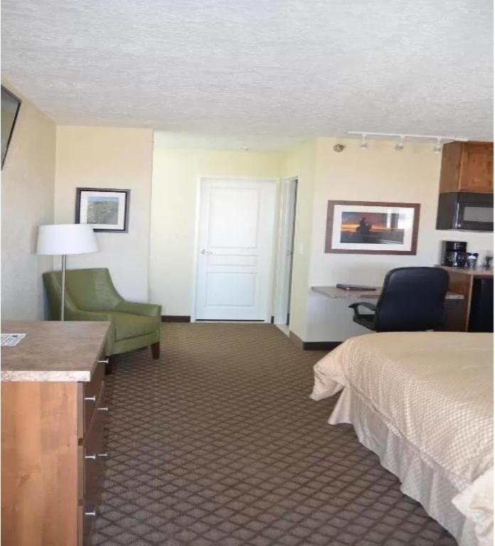 Battle Mountain Inn Hotel *